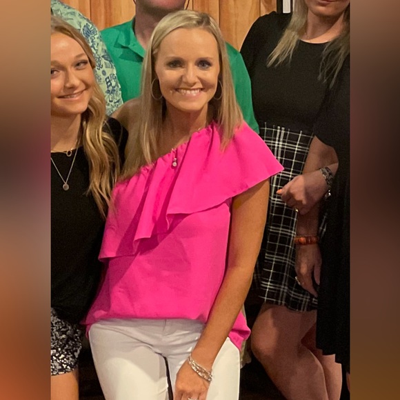 🌸Hot Pink one Shoulder Top🌸 - Picture 2 of 3